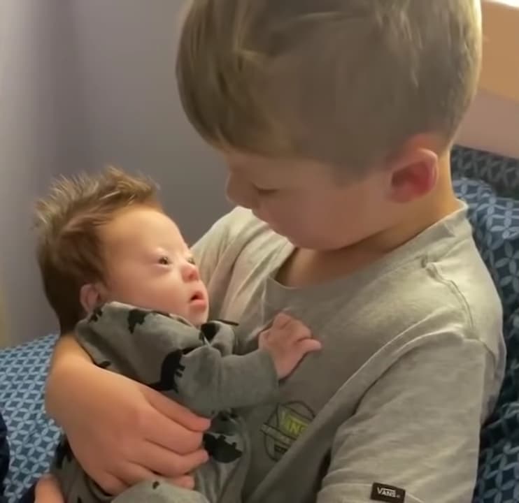 10,000-hours-baby-brother-down-syndrome-2