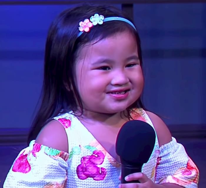 2-year-old-singing-10000-reasons-sophia-siban-2