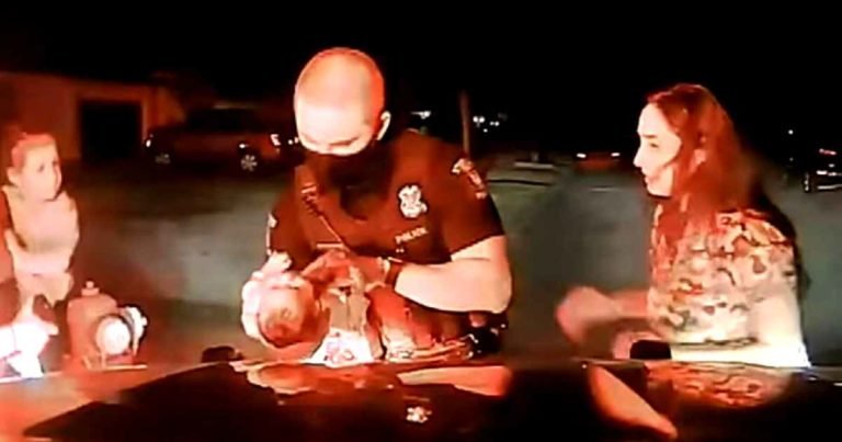 michigan-police-officer-save-choking-baby