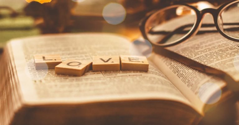 Bible-about-true-love