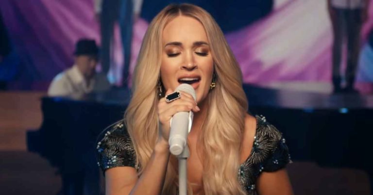 carrie-underwood-just-as-i-am-live