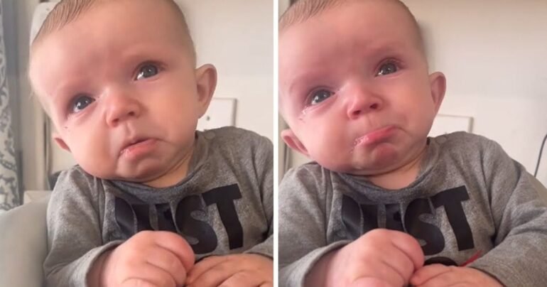 mom singing makes baby cry