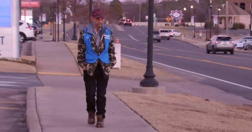 Community Comes Together to Ensure Blind Man Is Never Walking Alone to ...