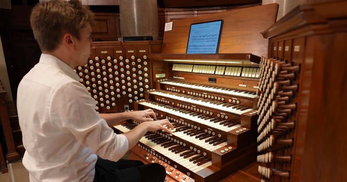 hallelujah chorus on pipe organ paul fey