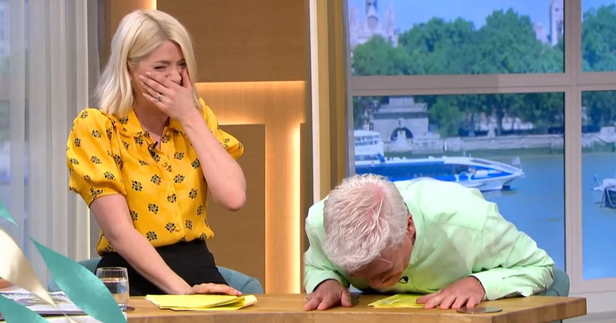 holly willoughby corn on the cob