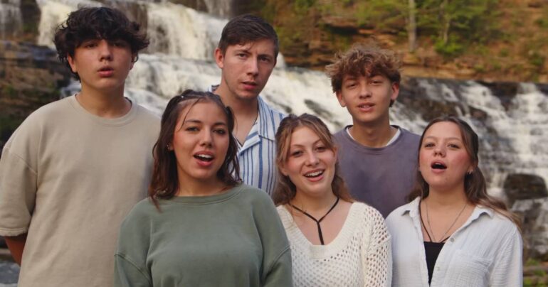 down to the river to pray acappella cotton pickin kids