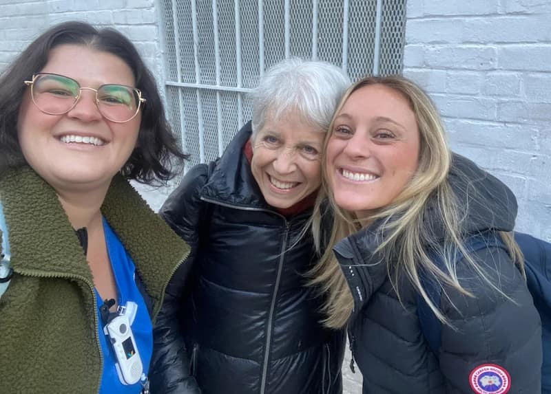 nurses save woman
