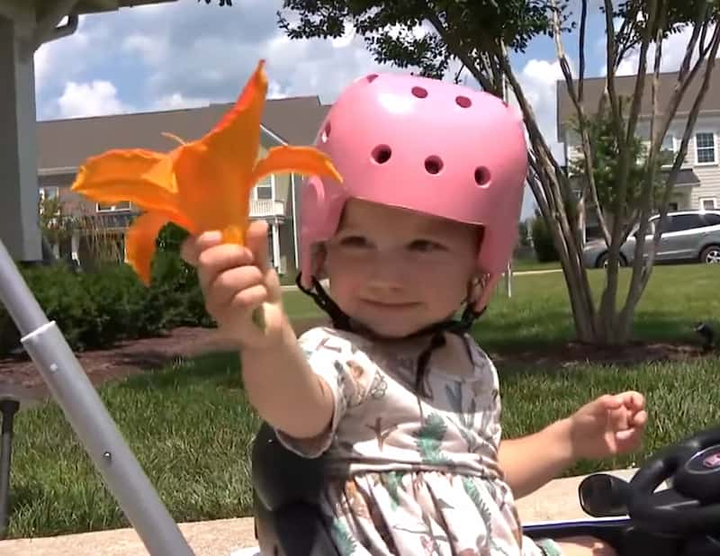 child hit by stray bullet london layne