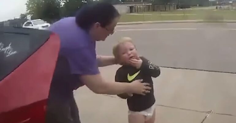 officer saves choking child